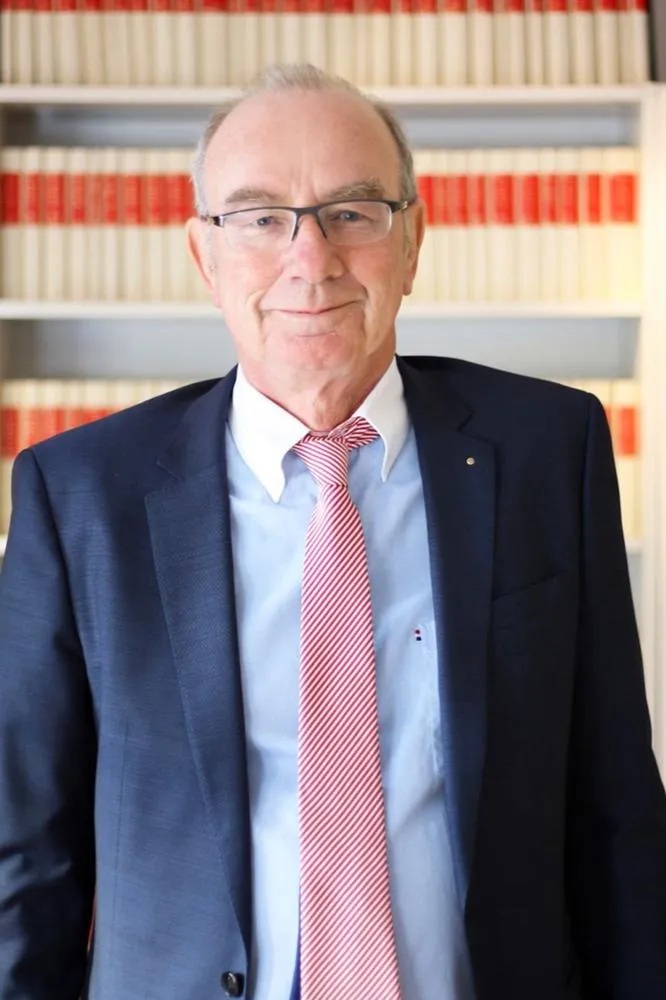 Rolf Weber